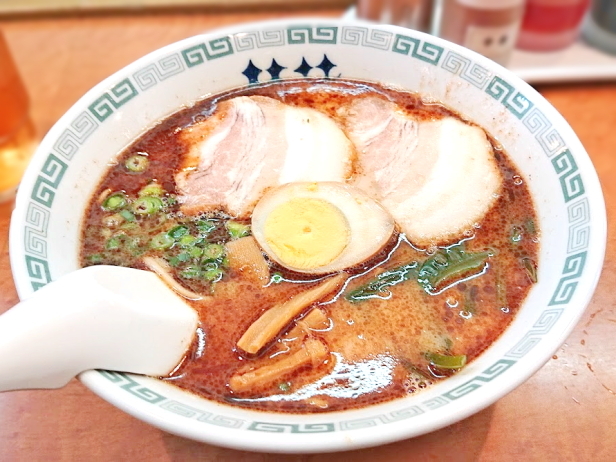 ④写真（ラーメン）3.jpg